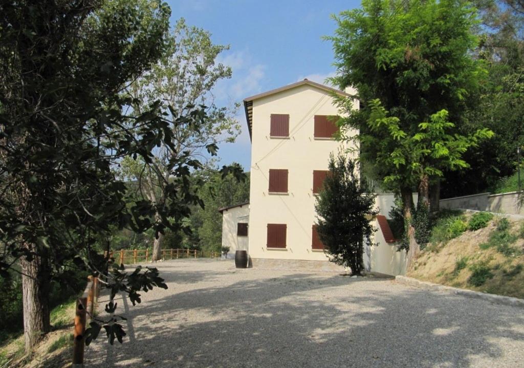 Podere Riosto Cantina&Agriturismo Pianoro Eksteriør bilde